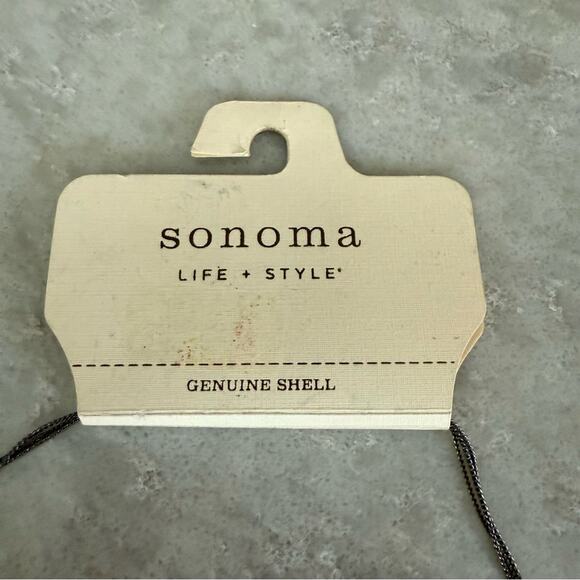 Sonoma genuine shell and glass beaded necklace NWT - Picture 3 of 3